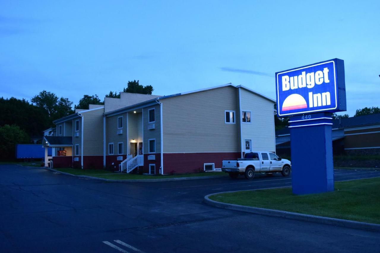 Budget Inn Ontario Ontario Center Exterior photo